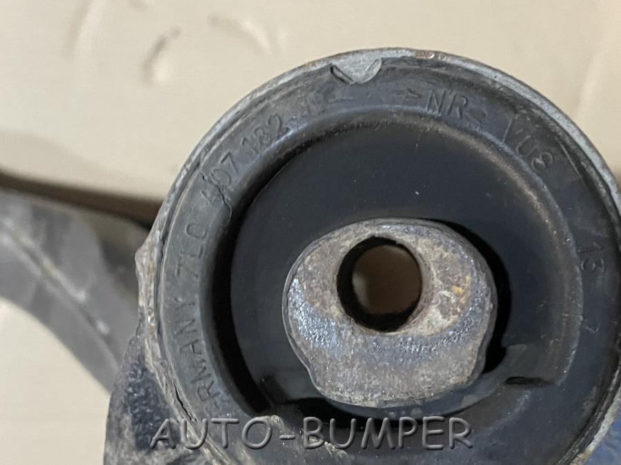 Volkswagen Touareg 2004- Рычаг передний левый 7L0407153E 7L0407151C 7L0407151H